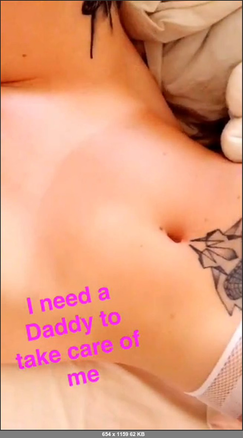 MEGA-FANS – aliciaamiraxxx-08-08-2017-I guess im just begging for it, Daddy