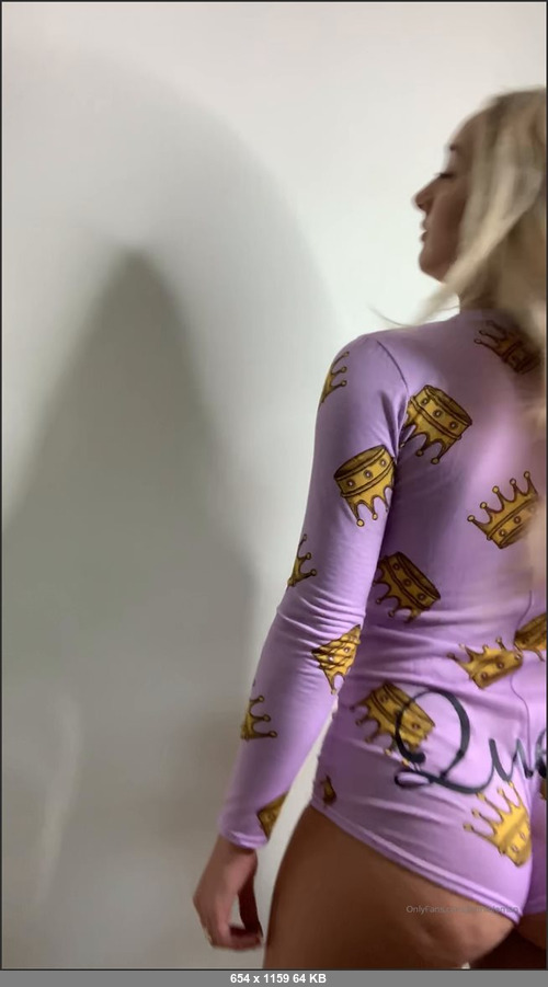 MEGA-FANS – bananababyyyy-02-10-2019-Hump day mood