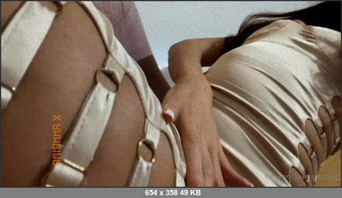 MEGA-FANS – amianna-15-11-2021-