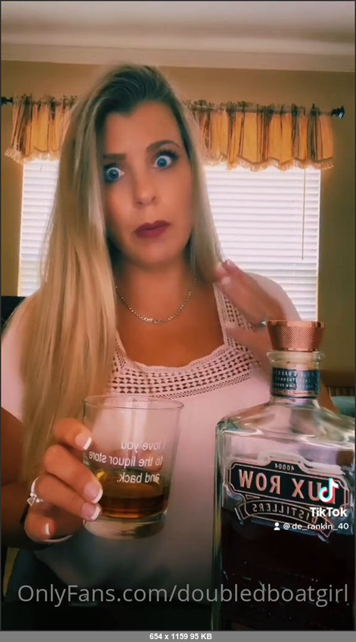 MEGA-FANS – doubledboatgirl-31-07-2021-TiKTok Sexy Saturday Take 2.