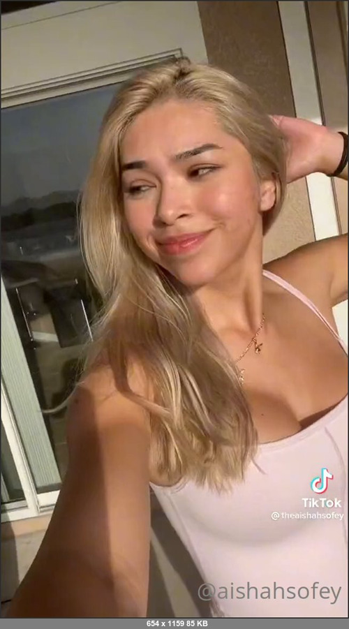 MEGA-FANS – aishahsofey-18-06-2022-LOL the neighbors dog hates when I do tiktoks