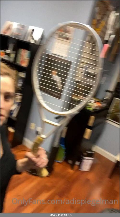 MEGA-FANS – adispiegelman-06-11-2020-