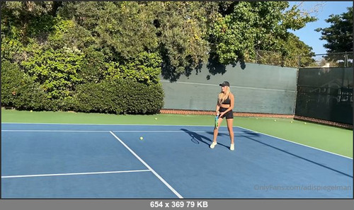 MEGA-FANS – adispiegelman-19-10-2020-A day of the court with Adi S. And Lele Pons  This is what happens when you take the funniest girl in the world to play tennis.          The real videos will