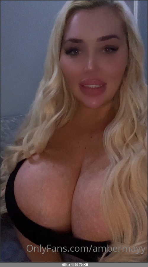 MEGA-FANS – ambermayy-29-12-2021-Go and vote on my poll please