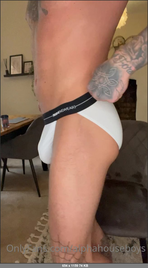 MEGA-FANS – alphahouseboys-18-04-2022-Are you following this Big cock British stud   thattattoedguy