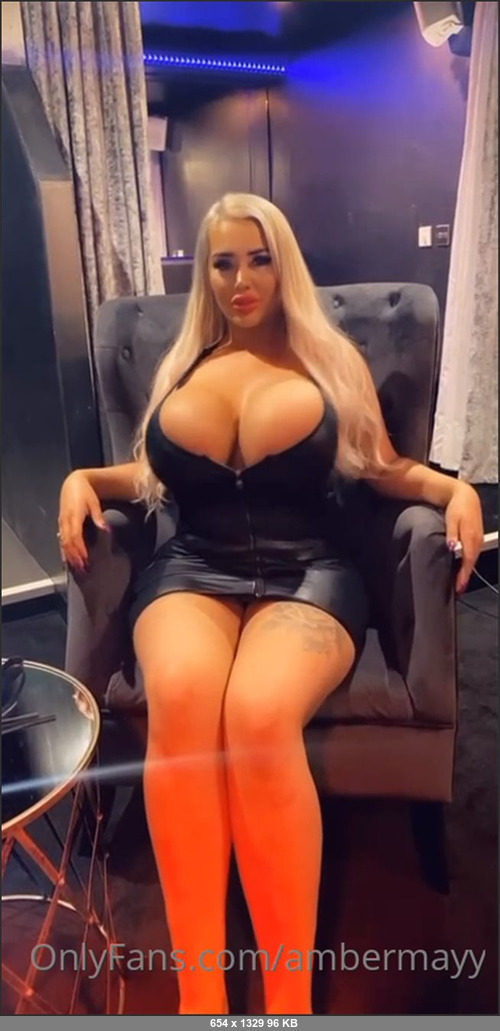 MEGA-FANS – ambermayy-30-12-2021-Who wants to treat me tomorrow for NYE  Im going out and would love if you bought me a drink  surprises for everyone who does