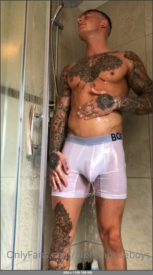 MEGA-FANS – alphahouseboys-22-02-2022-Are you subscribed to him   Tatted British boy in the Alpha house thattattoedguy