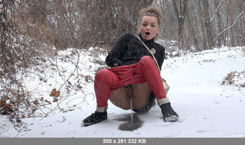 Got2pee.com- Steaming dafne