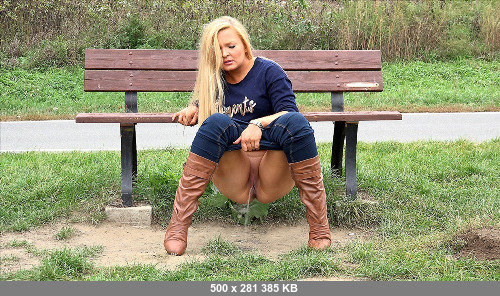 Got2pee.com- Public passerby