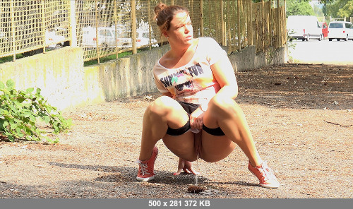 Got2pee.com- Nervous in the city