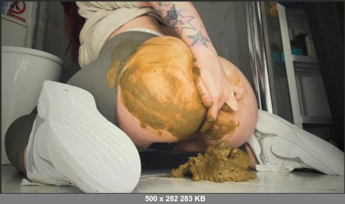 Extreme Scat Porn Site 1- Dirtybetty – Two Insane Girl Poop Loads Poop Videos Xxx