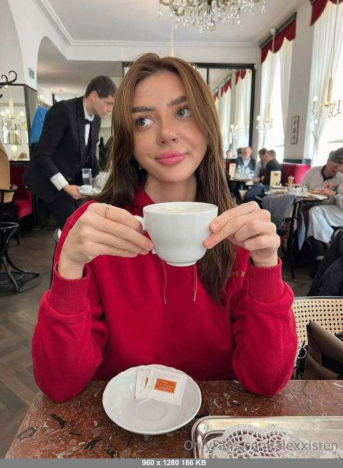Alexxisren 18072025 - Alexis Ren�� - Onlyfans SiteRip