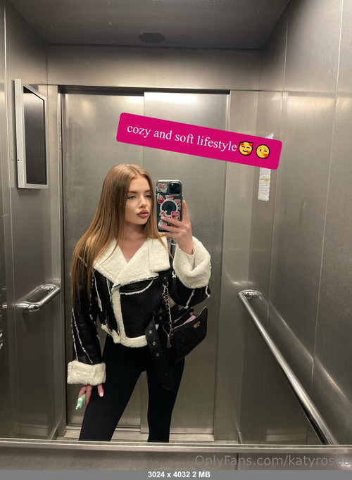 Alicerosee 22072025 - Alice�� - Onlyfans SiteRip