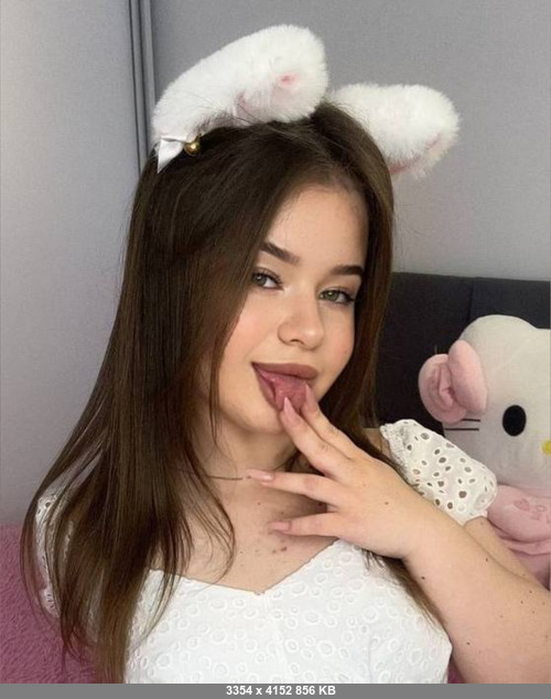 Alex cute girl 06092025 - Alex - Onlyfans SiteRip