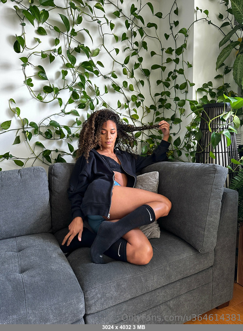 Aurorahaze 11102025 - Aura - Onlyfans SiteRip