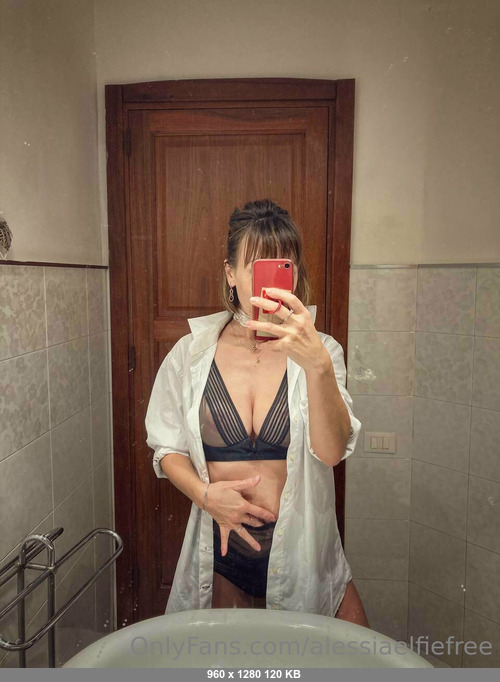 Alessiaelfiefree 13102025 - ��Alessia Elfie ��4.2% - Onlyfans SiteRip