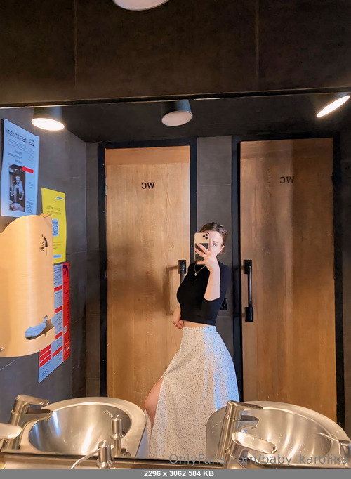 Baby karolina 28102025 - Karolina Flame