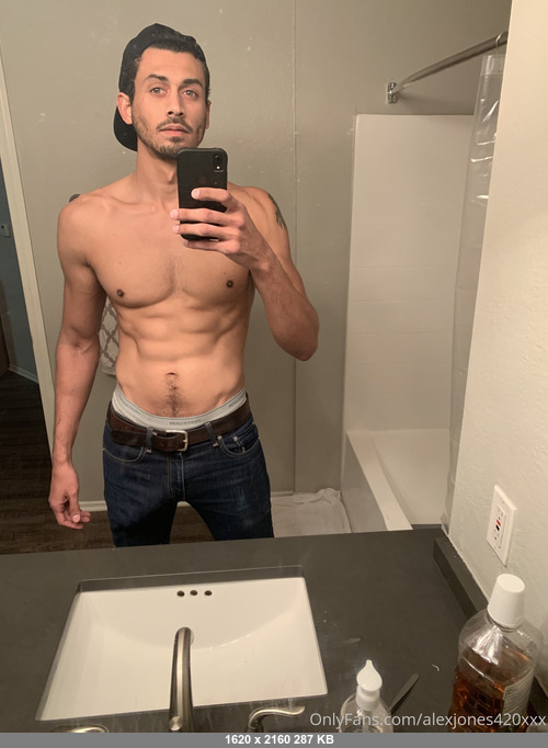 Alexjones420xxx 24022026 - Alex Jones - Onlyfans SiteRip