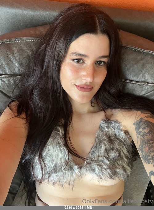 Allieoopstv 04032026 - Allie Oops - Onlyfans SiteRip