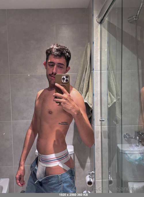 Alejandroxl4 02042026 - Alejandro - Onlyfans SiteRip