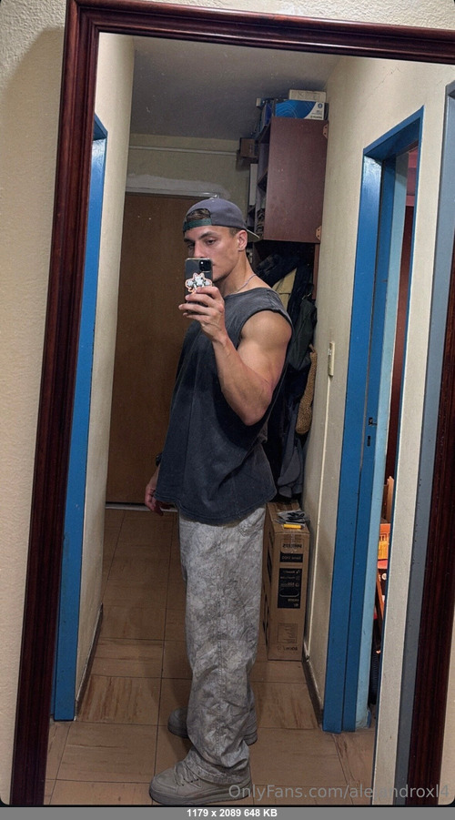 Alejandroxl4 16042026 - Alejandro - Onlyfans SiteRip
